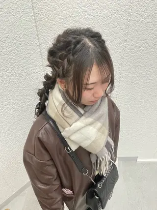 セミロング ヘアアレンジ MAIKA/ 茅ヶ崎のヘアスタイル