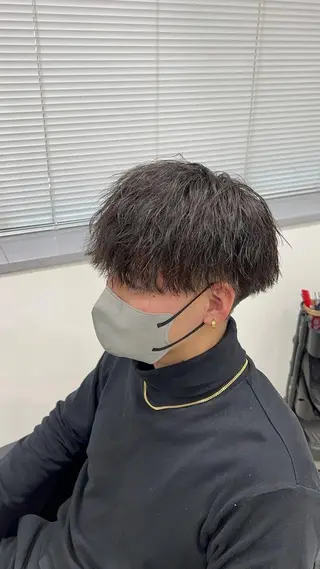 パーマ メンズ 伊藤 海のヘアスタイル