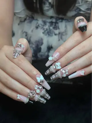 ネイル HAPPI NAIL 大国町のネイルデザイン