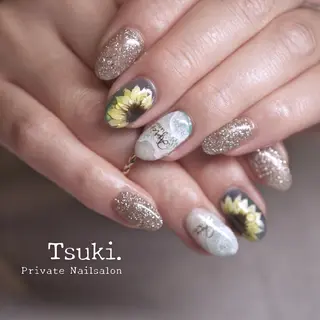 ネイル Nailsalon Tsuki.のネイルデザイン