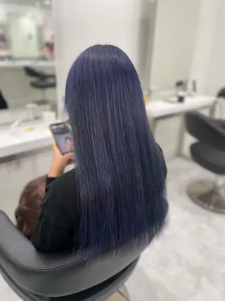 ロング カラー ラベンダー💜 グレージュ🩶のヘアスタイル