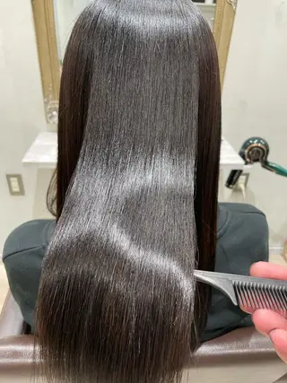 ロング ブリーチ毛の矯正特化 newi　大西将弘のヘアスタイル