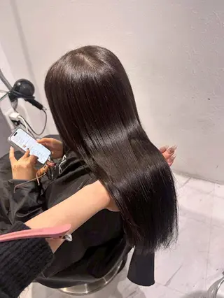 カラー 🪞THEATER 表参道店🩰のヘアスタイル