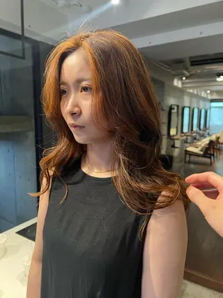 カラー NERO 松井 隆人のヘアスタイル