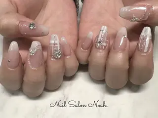 ネイル Nail Salon Noah.のネイルデザイン