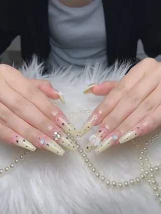 ネイル Sora nail 長さ出し専門店のネイルデザイン