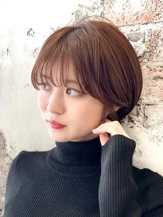 ショート カラー 💍新宿ショート 💍岩田莉奈のヘアスタイル