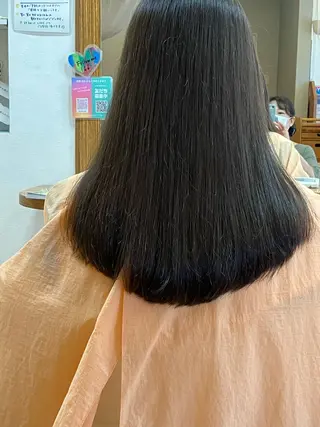 ロング 高畑駅×縮毛矯正 縮毛矯正×湯浅貴子のヘアスタイル
