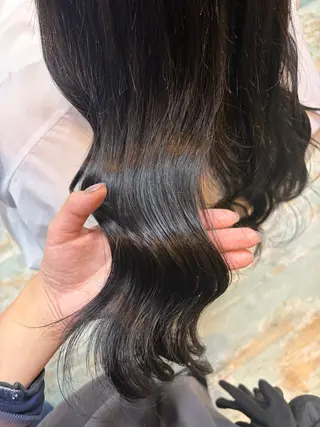 ロング 艶髪特化✨縮毛矯正 🎀崎山莉里香のヘアスタイル