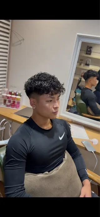 パーマ メンズ 小礒 幸輝のヘアスタイル