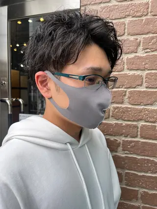 ショート カラー パーマ ヘアアレンジ メンズ キッズ ネイル マツエク・マツパ アイブロウ 久木原 ゆりのヘアスタイル