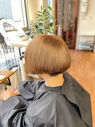 ショート カラー ✨デザインカラー/ 透明感カラーナルセ✨のヘアスタイル