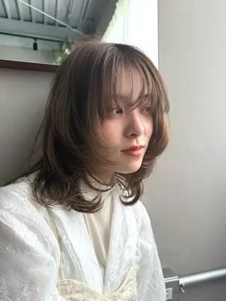 ミディアム 相宮 優羽のヘアスタイル