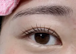 マツエク・マツパ トータルビューティー サロン・Ｎの眉毛・アイブロウイメージ