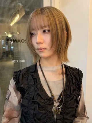 ミディアム カラー ‎♡アヤメ/レイヤー ボブ♡渋谷のヘアスタイル