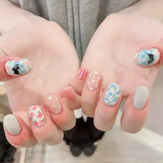 ネイル BRooCH yuzuのネイルデザイン