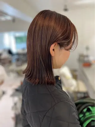 ミディアム UNBIRTHDAY akariのヘアスタイル