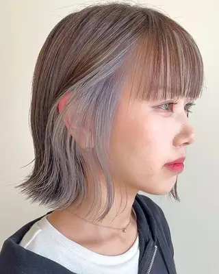 ミディアム カラー AIRI🦋ブリーチ /レイヤー🦋のヘアスタイル