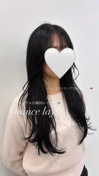 ロング カラー 抜け感レイヤー︴ ニュアンスカラーのヘアスタイル