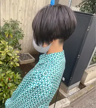 ショート Loob.TOKYO MIYA🌈のヘアスタイル