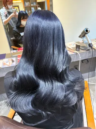 ロング カラー 熊谷 鈴のヘアスタイル