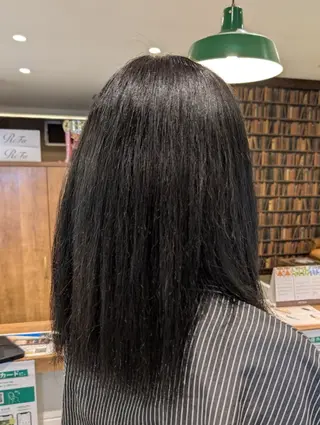 カラー 西 亜佑奈のヘアスタイル