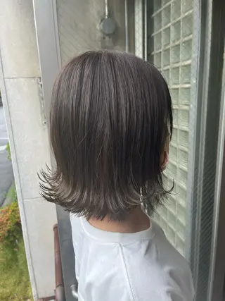 ミディアム カラー 古川 尚実のヘアスタイル