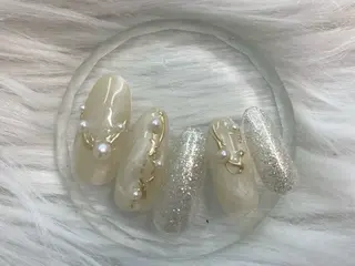 ネイル reyel Aのネイルデザイン