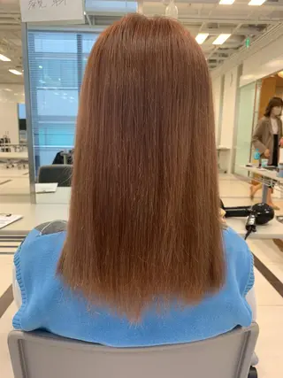 ミディアム カラー acca 深見隼斗のヘアスタイル
