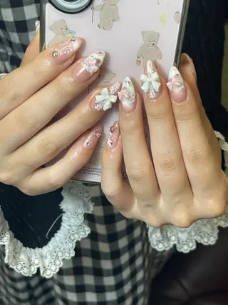 ネイル NiJi Nailsのネイルデザイン