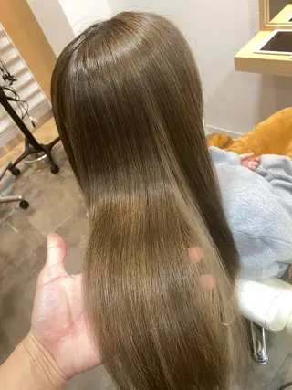 セミロング 髪質改善縮毛矯正/ ブリーチ/中尾のヘアスタイル