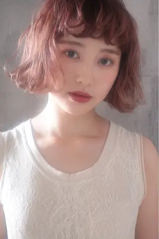 ショート カラー ooitヨシダ ミナミのヘアスタイル
