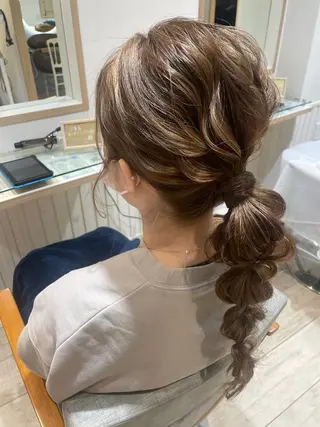 ロング ヘアアレンジ 大川 夏実のヘアスタイル
