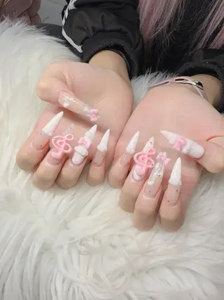 ネイル Lee Nailsのネイルデザイン