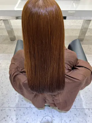 カラー ダブルカラー/透明感 アンジのヘアスタイル