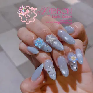 ネイル Luna ri..のネイルデザイン
