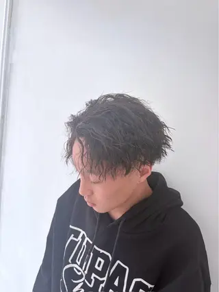 パーマ メンズカット＆ 艶カラー/有馬のヘアスタイル