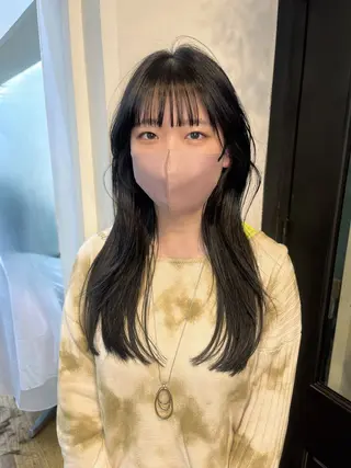 ロング カラー Airi 韓国y2k ハイレイヤーのヘアスタイル