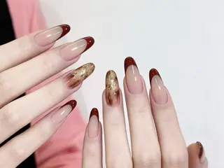 ネイル Queenie 🦋のネイルデザイン