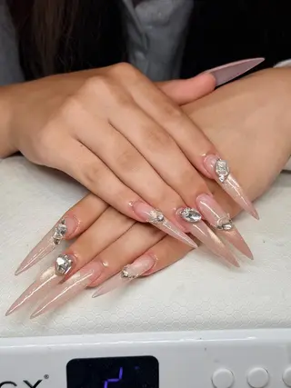 カラー RUBY NAIL& BEAUTY SPAのネイルデザイン