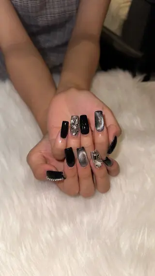 ネイル Ru _Baddiesのネイルデザイン
