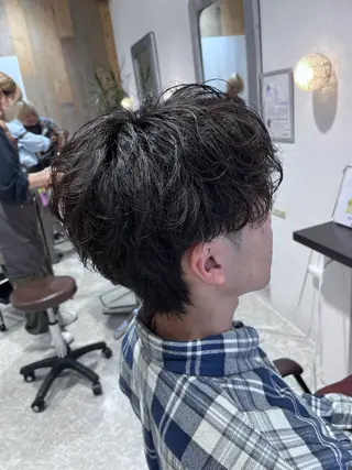 ショート パーマ メンズ 田中 和可のヘアスタイル