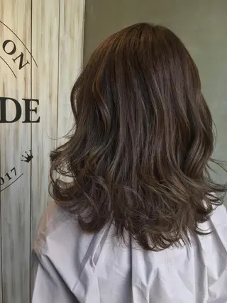 ミディアム ハイトーン得意😍 Lumiereのヘアスタイル