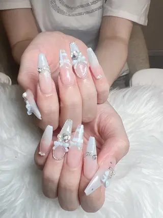 ネイル Lee Nailsのネイルデザイン