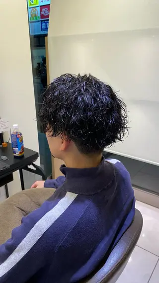 ショート パーマ メンズ 野老 海音のヘアスタイル