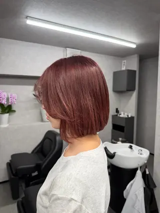ショート カラー アヤカ （AYAKA）のヘアスタイル