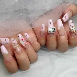 ネイル MAKI🌸堺筋本町 ガーリー/綺麗めのネイルデザイン
