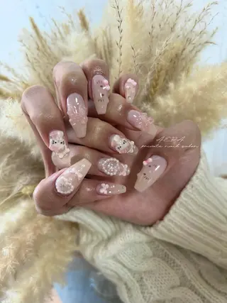 ネイル AERA nail shino🐱⸝꙳のネイルデザイン