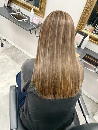 ロング カラー ケアブリーチ🥣 縮毛矯正Ryokoのヘアスタイル