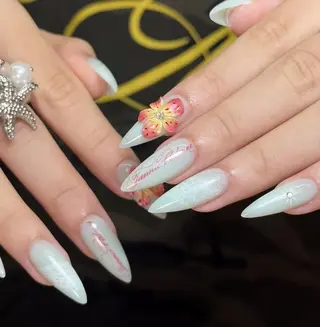 ネイル 🎀 KiKi_nailのネイルデザイン